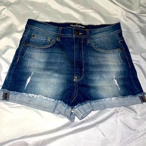 there stretchy and cute